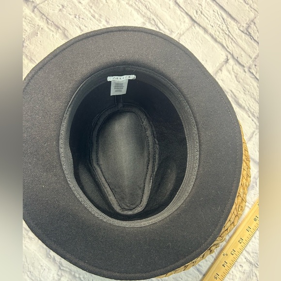 Phase 3 Stylish Black Fedora Hat. Wool. - Picture 12 of 12